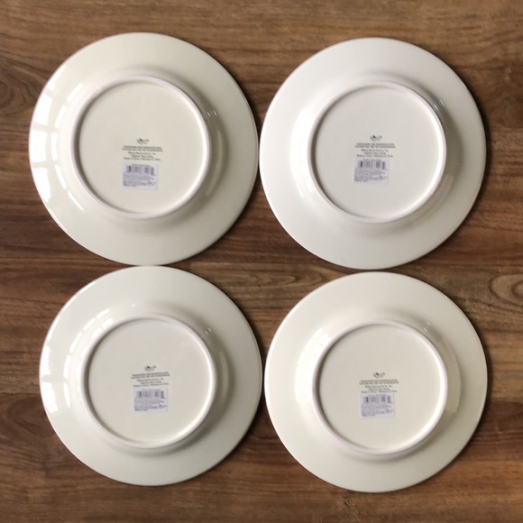 Russ Berrie Snowlit Settings Whimsical Set Dessert Luncheon Christmas Plates - Picture 9 of 13